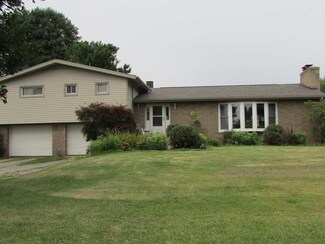 2334 Us Route 30, Hookstown, PA 15050