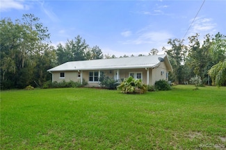 5723 N Summerwind Ave, Crystal River, FL 34428