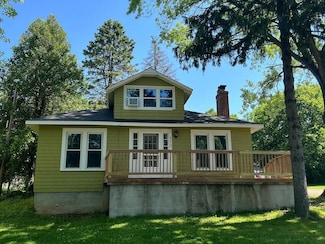 330 Park Ave, Cary, IL 60013