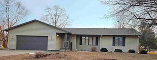 9 Asbury Place, Mason City, IA 50401