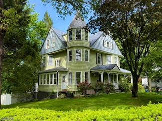 208 Rockaway St, Boonton, NJ 07005