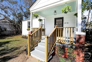 2016 Hawthorne St, Savannah, GA 31404