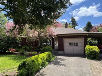1526 Green Acres Rd, Eugene, OR 97408