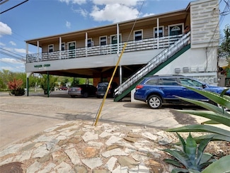 225 W North Loop Blvd Unit 102, Austin, TX 78751