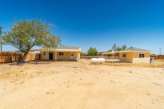 47944 90th St W, Lancaster, CA 93536