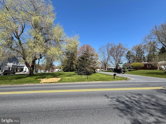 416 Allegheny Dr, Upper Allen Township, PA 17055