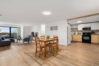 500 Salem St Unit 706, Medford, MA 02155
