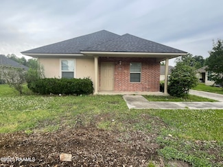 112 Willard Ln, Opelousas, LA 70570
