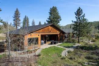 150 N Village Rd, Winthrop, WA 98862
