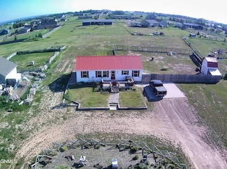14014 Lake View Dr, Williston, ND 58801