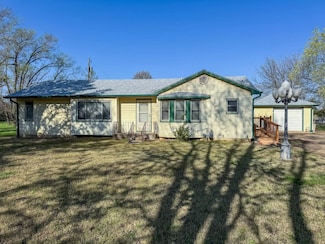 655 S Mccandless Rd, Andover, KS 67002