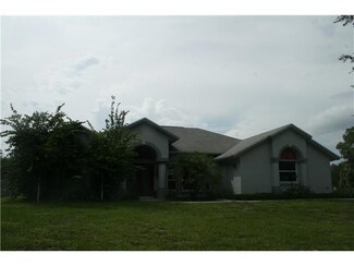 8900 SW Hopwood Ave, Indiantown, FL 34956