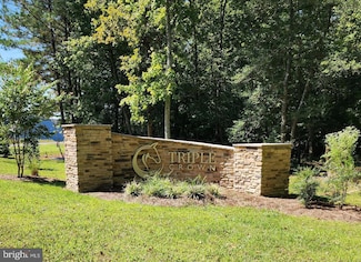 10 Preakness Dr, Ocean Pines, MD 21811