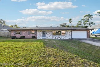 577 Ponderosa St, Melbourne, FL 32904