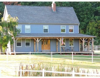 651 Woods Rd, Barre, MA 01005