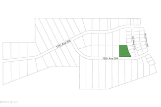 16 18th St SW, Watertown, SD 57201