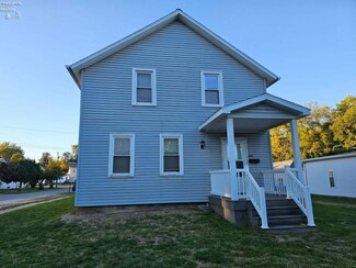 320 Tiffin St, Fremont, OH 43420
