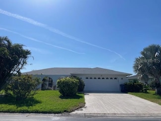 1708 Claw Ct, Venice, FL 34293