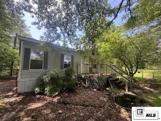 818 Louisiana 33, Marion, LA 71260