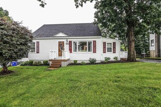 445 Seames Dr, Manchester, NH 03103