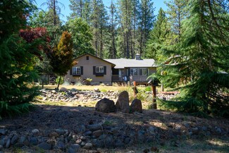 290 Mountain View Dr, Lewiston, CA 96052