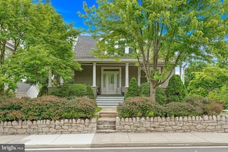 34 E Burke Ave, Towson, MD 21286