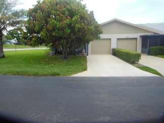 5475 Glenda St, West Palm Beach, FL 33417