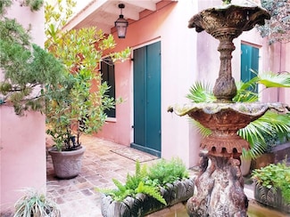 416 Burgundy St Unit 4, New Orleans, LA 70112