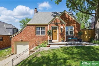 3820 Pacific St, Omaha, NE 68105