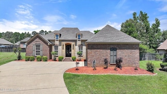 107 Bridgeton Ct, Canton, MS 39046