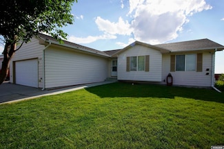 5408 Antelope Dr, Bar Nunn, WY 82601