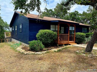 156 Misty Hills Dr, Canyon Lake, TX 78133