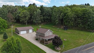 399 Hillman Rd, Rossiter, PA 15772