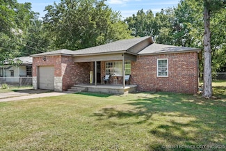6645 N Trenton Ave, Tulsa, OK 74126