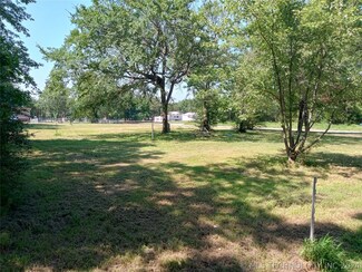 108595 Seabreeze, Checotah, OK 74426