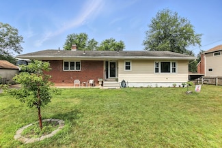 12 Cosgrove Ave, Agawam, MA 01001