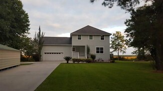 24 Marsh View Ln, White Oak, GA 31568