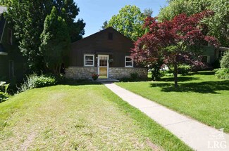 2937 Barlow St, Madison, WI 53705