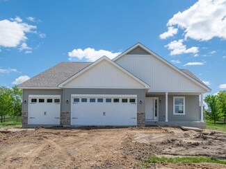 5120 Harvest Curve, Mayer, MN 55360