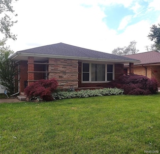 20456 van Antwerp St, Harper Woods, MI 48225