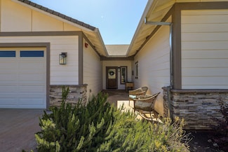 19967 Indian Tom Dr, Cottonwood, CA 96022
