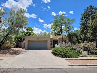 2730 La Silla Dorada, Santa Fe, NM 87505