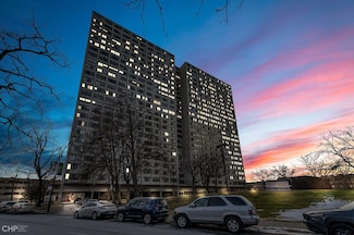 4850 S Lake Park Ave Unit 512, Chicago, IL 60615