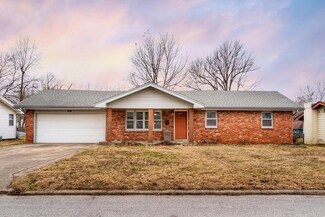 3653 S Franklin Ave, Springfield, MO 65807