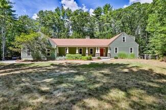 4 Winterberry Dr, Amherst, NH 03031