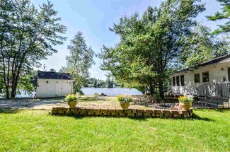 118 Twin Bridge Rd, Weare, NH 03281