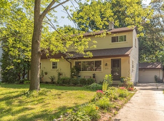 275 Highlake Ave, Ann Arbor, MI 48103