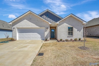14974 Demarie Ln, Athens, AL 35613