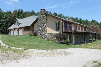 19206 Crowley Rd, Harvard, IL 60033