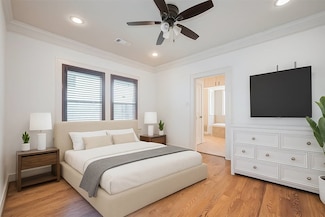 901 W 21st St, Houston, TX 77008